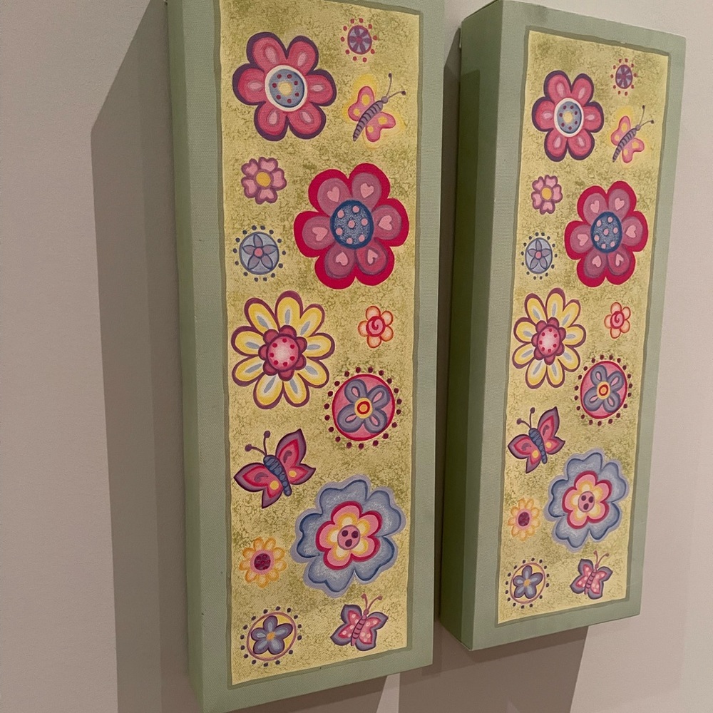 Girls bedroom decor - set of 2 paintings - Picture 2 of 4